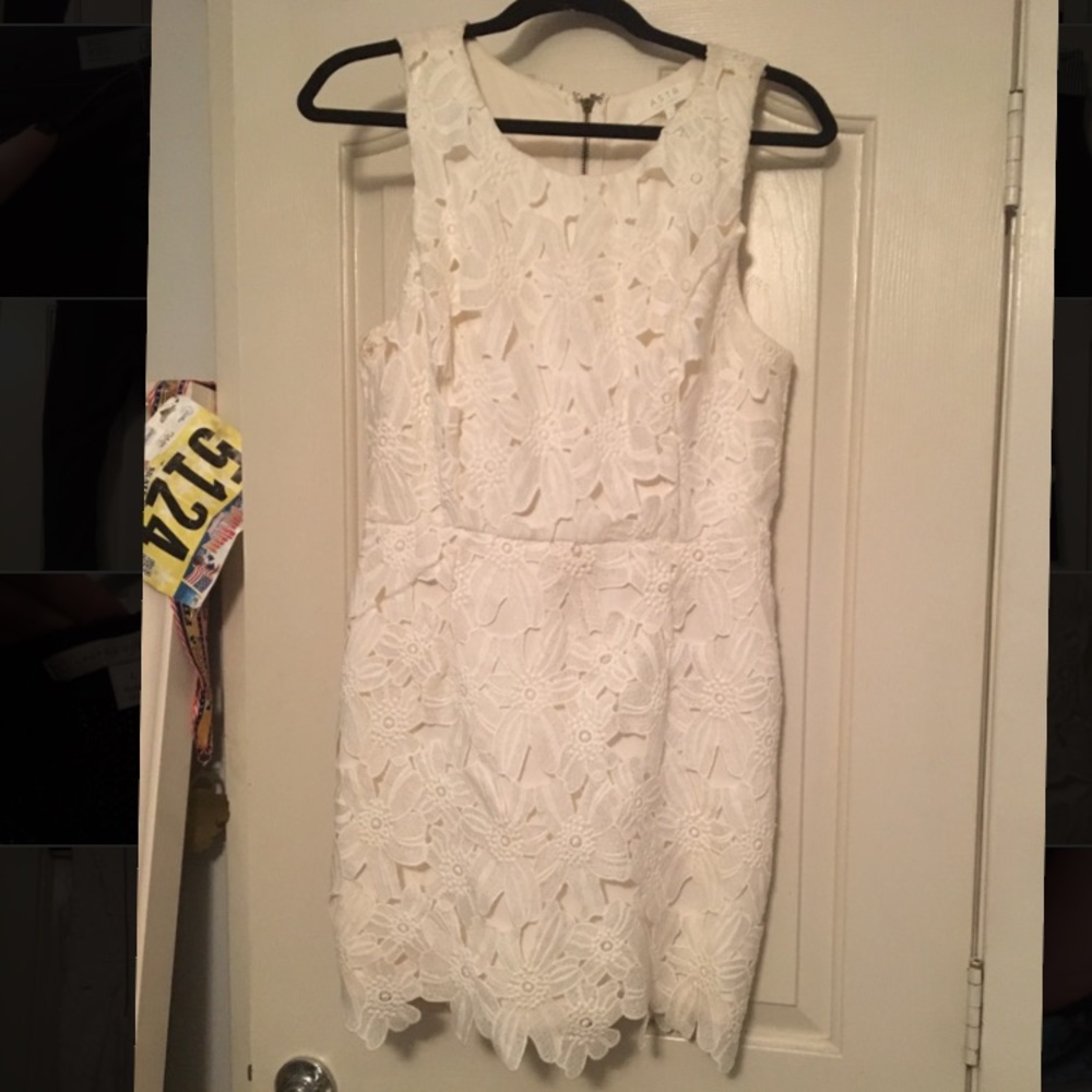 Astr white dress in size large